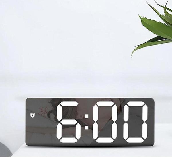 Techtic Led Dijital Masa Saati Alarm Termometre Tarih Masaüstü Saat - Image 1