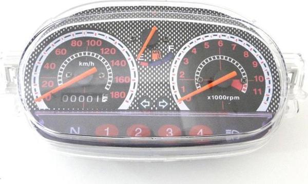 Cup 100 Kilometre Saati Falcon - Çelik Model - Image 1