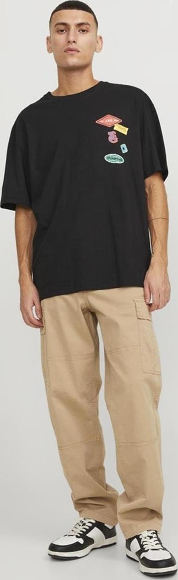 Jack&Jones JORDECAL TEE SS CREW NECK TG LN12254175 SİYAH - Image 1