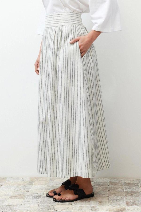 Moda Tesettür Regular Çizgili Desen Günlük Maxi Boy Çizgili Cep Detaylı Keten Görünümlü Dokuma Etek - Image 1