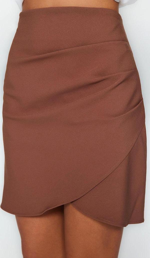 Moda Regular Düz Desen Günlük Mini Boy Büzgü Detaylı Kruvaze Mini Dokuma Etek - Image 1