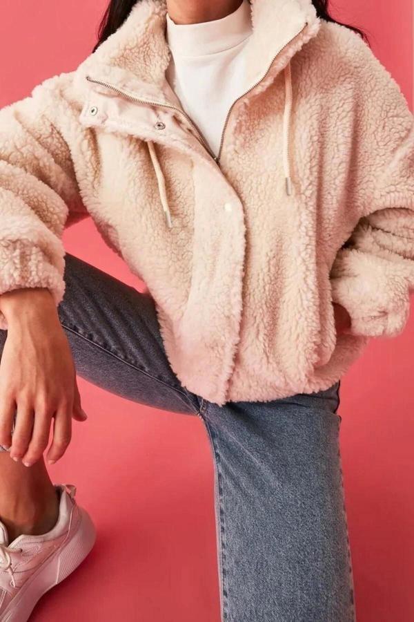 Tasarım Düz Astarlı Yaka Standart Oversize Dik Kadın Oversize Peluş Mont - Image 1