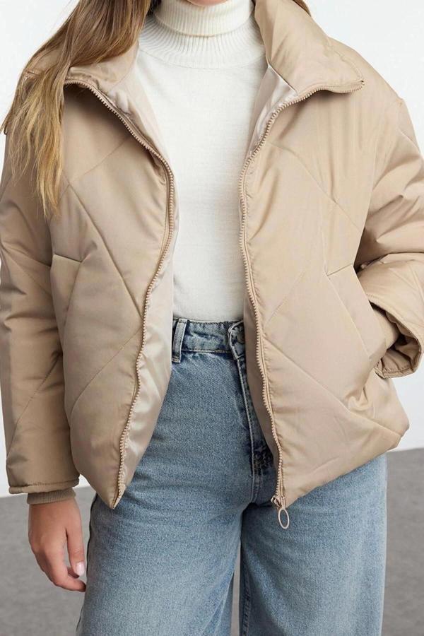 Tasarım Düz Astarlı Yaka Standart Oversize Dik Kadın Oversize Su İtici Şişme Kapitone Mont - Image 1