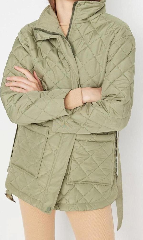 Tasarım Düz Astarlı Yaka Midi Regular Dik Kadın Oversize Kemerli Su İtici Kapitone Mont - Image 1