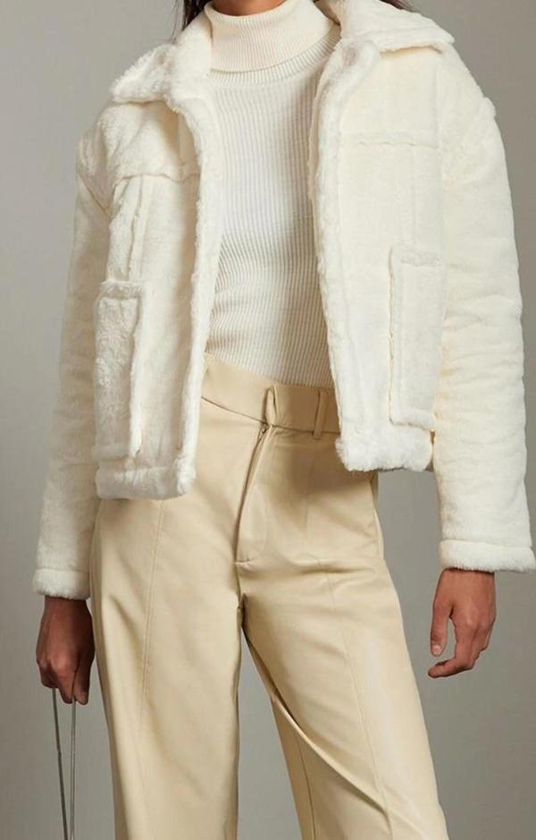 Tasarım Düz Astarlı Yaka Standart Bol Dik Kadın Oversize İçi Kapitone Detaylı Peluş Mont - Image 1