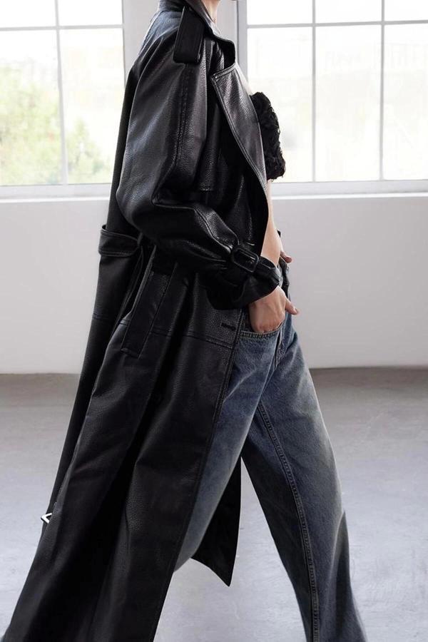 Tasarım Düz Astarlı Yaka Uzun Oversize Ceket Kadın Kemerli Oversize Suni Deri Trençkot - Image 1