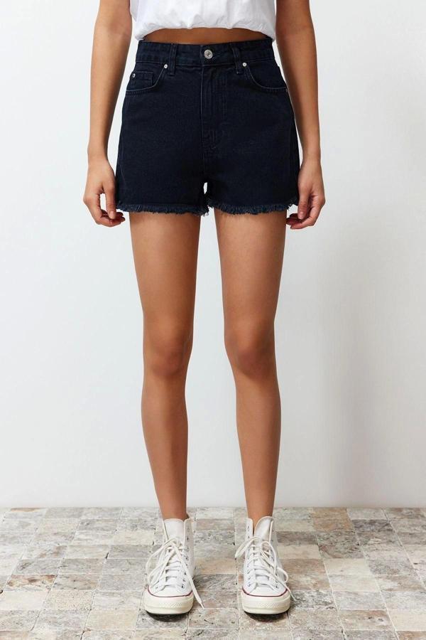 Moda Denim Yüksek Bel Boru Paça Gündelik Koyu Mavi Yırtmaç Detaylı Yüksek Bel Denim Şort - Image 1