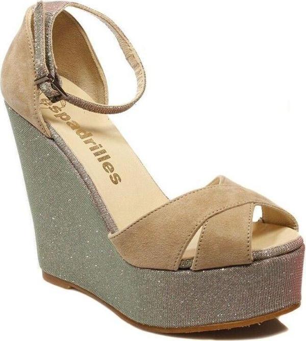 Espadrilles Spain Bej Simli Dolgu Topuklu Sandalet Kadın Ayakkabı - Image 1