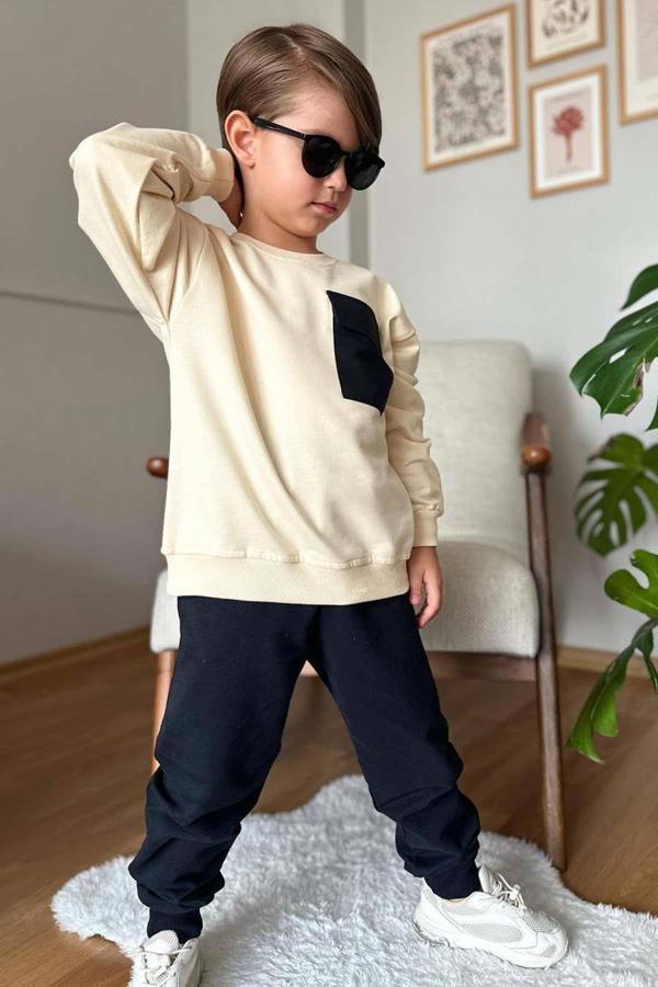 Erkek Çocuk Kapak Cepli Bisiklet Yaka Sweatshirt Krem Eşofman Takım - Image 1