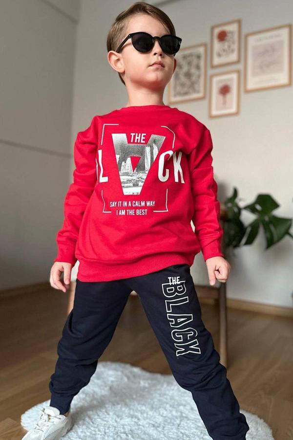 Erkek Çocuk The Black Yazı ve Figür Detaylı Kırmızı Eşofman Takım - Image 1