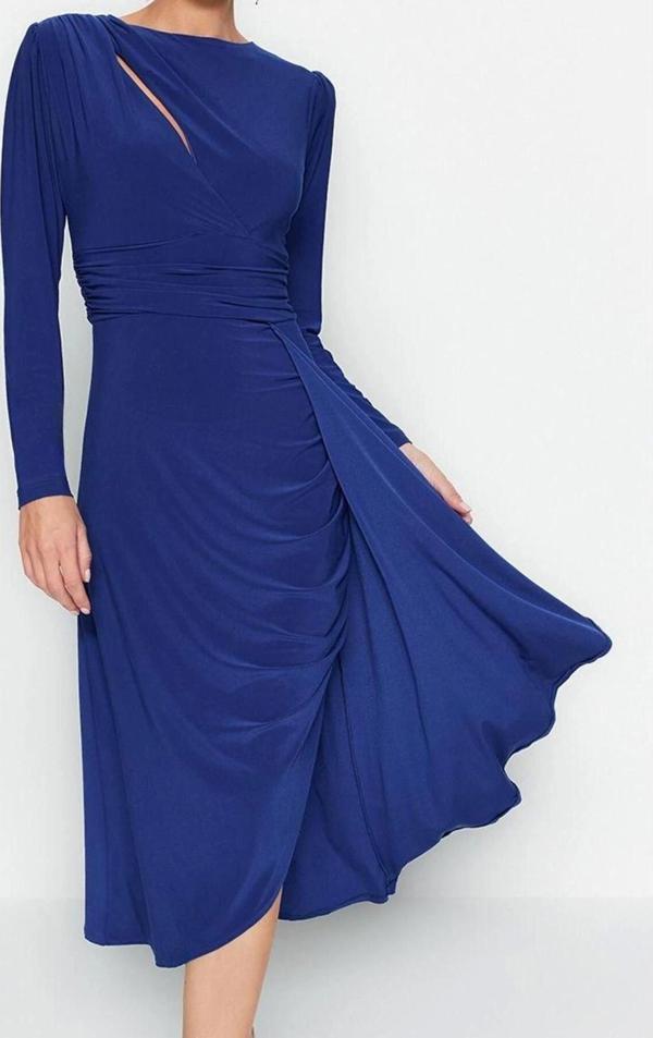 Moda Stil Fitted Bisiklet Yaka Midi Boy Vücuda Oturan Cut Out Pencere Detaylı Şık Abiye Elbise - Image 1