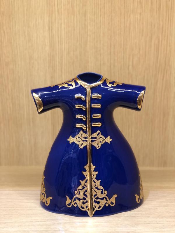 Güral Porselen 24 Cm El Dekoru Kadife Kutulu Dekoratif Kaftan   - Image 1