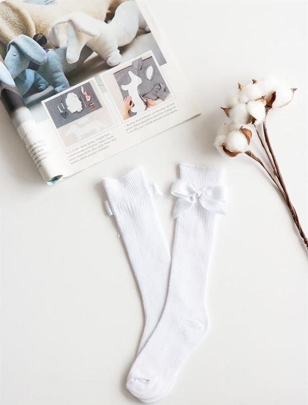 Kız Çocuk Fiyonk Detaylı Diz Altı Çorap / Beyaz AR-0090.1 - Image 1