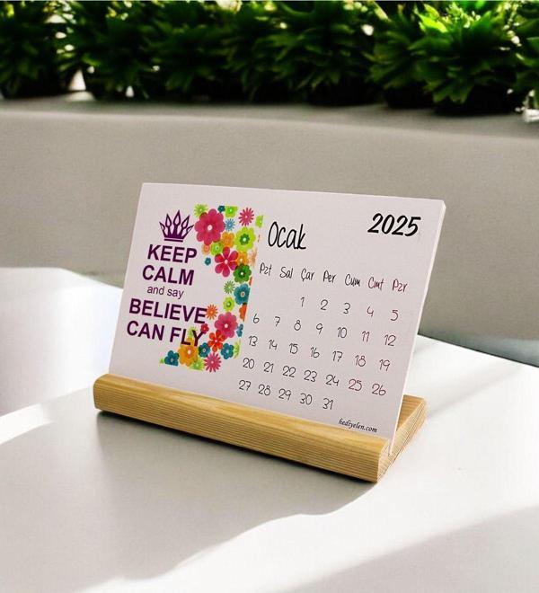 Hediyelen 2024 English Teacher Masa Takvimi - Image 1