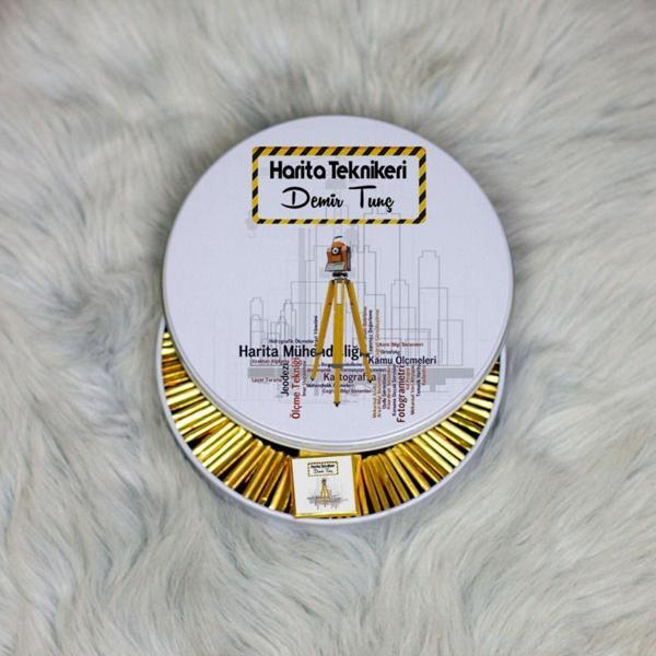 Hediyelen Harita Teknikeri Metal Kutuda Çikolata 100 Adet - Image 1