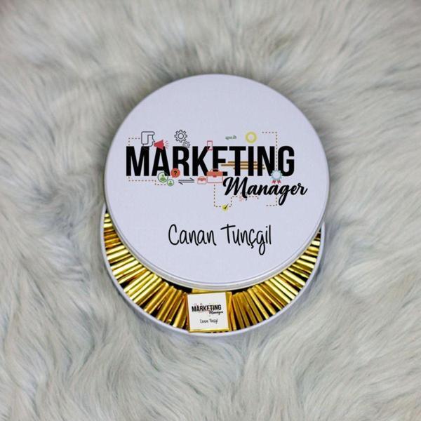 Hediyelen Marketing Manager Metal Kutuda Çikolata 100 Adet - Image 1