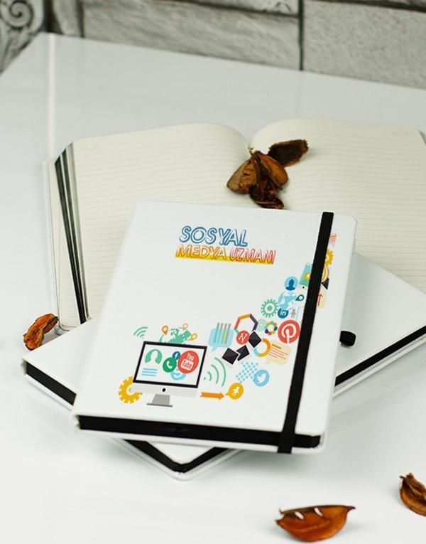 Hediyelen Sosyal Medya Uzmanı Defter - Image 1