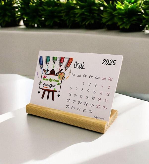 Hediyelen 2025 Resim Öğretmeni Masa Takvimi - Image 1