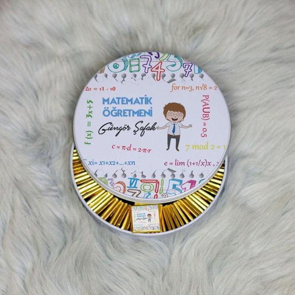 Hediyelen Matematik Öğretmeni Metal Kutuda Çikolata 100 Adet 004 - Image 1