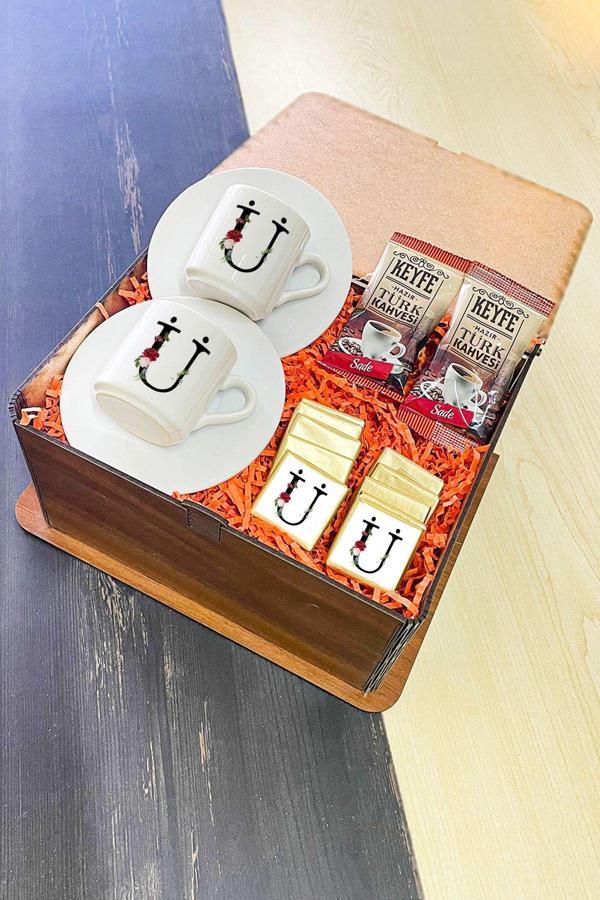 Hediyelen Ü Harfi Türk Kahvesi Fincanı Ahşap Kutulu Set - Image 1
