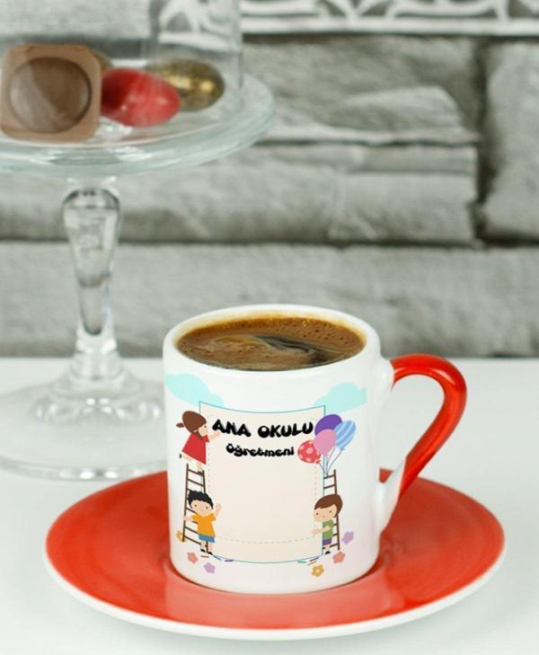 Hediyelen Ana Okulu Öğretmeni Türk Kahvesi Fincanı Kırmızı - Image 1