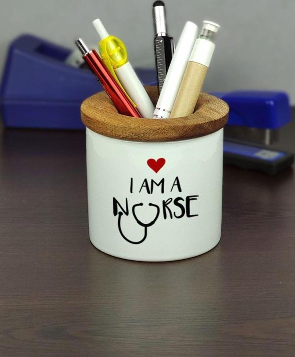 Hediyelen I Am A Nurse Seramik Kalemlik - Image 1