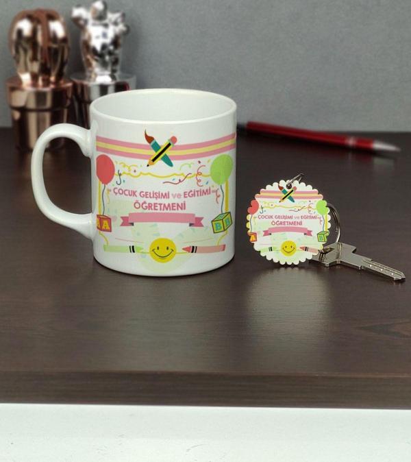Hediyelen Çocuk Gelişimi Ve Eğitimi Öğretmeni Kupa Bardak Ve Anahtarlık Set - Image 1