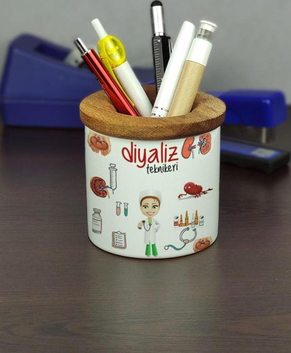 Hediyelen Diyaliz Teknikeri Seramik Kalemlik - Image 1