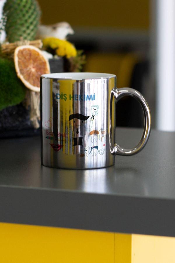 Hediyelen Diş Hekimi Gümüş Kupa Bardak - Image 1