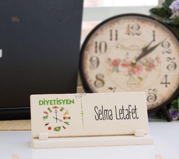 Hediyelen Diyetisyen Saat Tasarımlı Taş İsimlik - Image 1