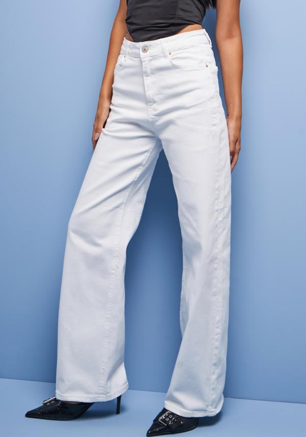 Kadın Beyaz Renk Likralı Kumaş Wide Leg Denim - Image 1
