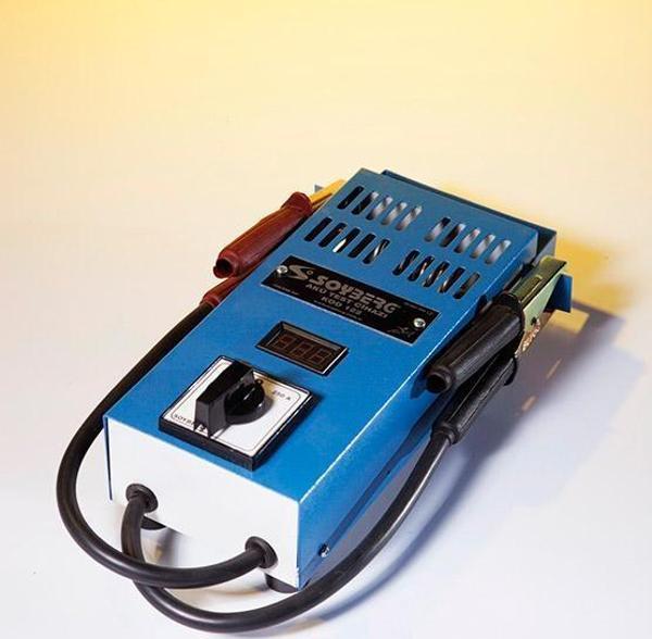 SOYBERG 122 AKÜ TEST CİHAZI 12-24V 220A RENDE TİPİ ŞALTERLİ DİJİTAL GÖSTERGELİ - Image 1