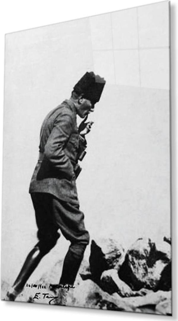 İdealizbiz Atatürk Cam Tablo 4Mm Dayanıklı Temperli Cam, Atatürk Glass Wall Art - Image 1
