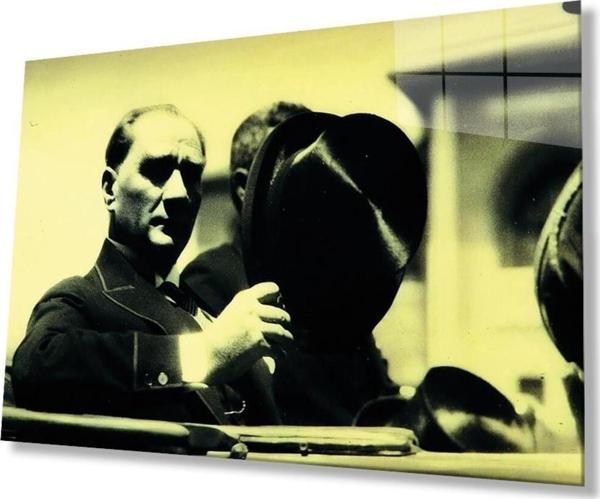 İdealizbiz Atatürk Cam Tablo 4Mm Dayanıklı Temperli Cam, Atatürk Glass Wall Art - Image 1