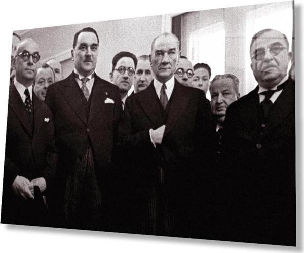 İdealizbiz Atatürk Cam Tablo 4Mm Dayanıklı Temperli Cam, Atatürk Glass Wall Art - Image 1