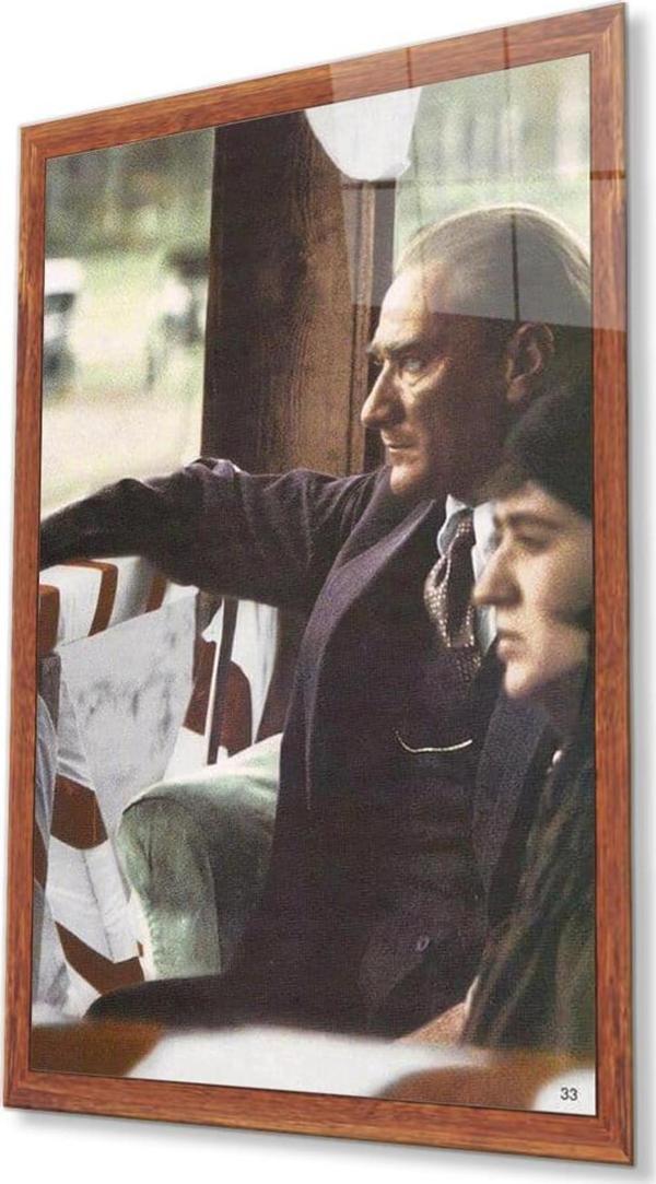 İdealizbiz Atatürk Cam Tablo 4Mm Dayanıklı Temperli Cam, Atatürk Glass Wall Art - Image 1