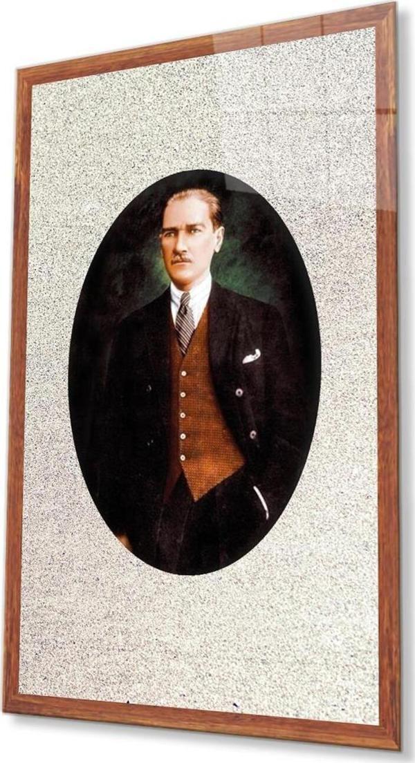 İdealizbiz Çerçeveli Atatürk Cam Tablo 4Mm Dayanıklı Temperli Cam, Framed Atatürk Glass Wall Art - Image 1
