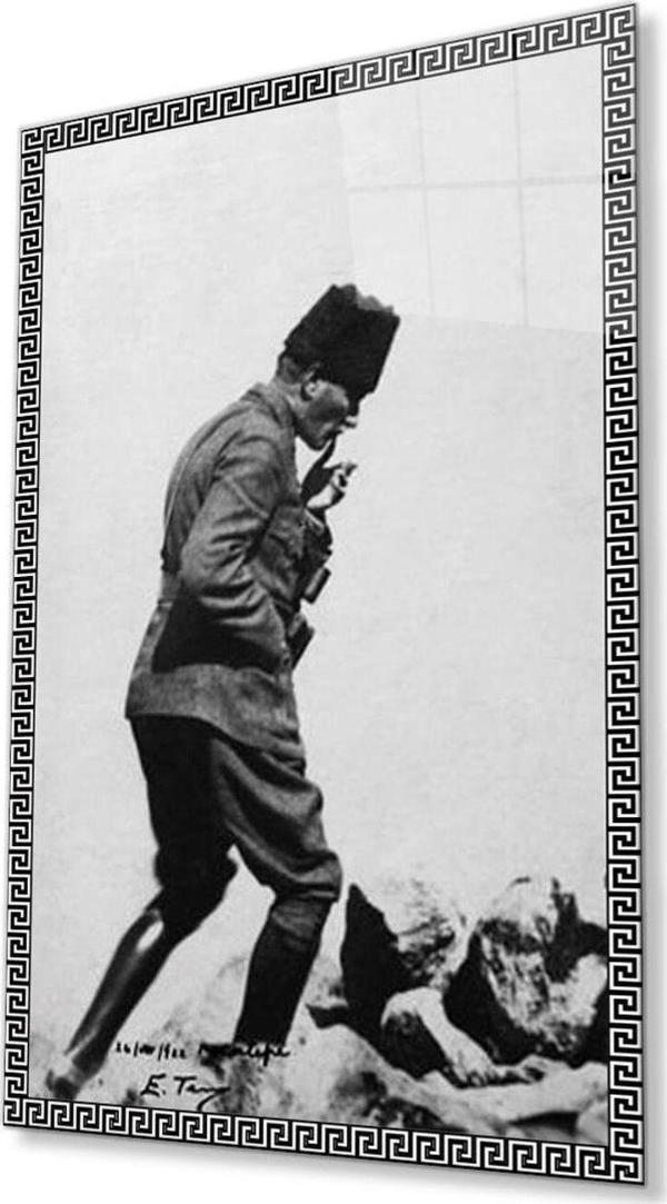 İdealizbiz Atatürk Cam Tablo 4Mm Dayanıklı Temperli Cam, Atatürk Glass Wall Art - Image 1