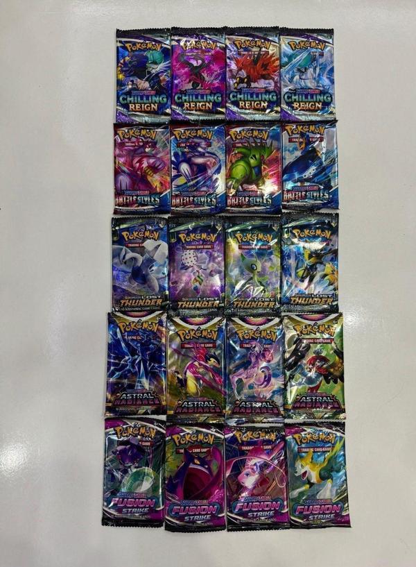 Pokemon Oyun Kartı 5 Set Bir Arada Toplam 20 Paket Pokemon Kart - Image 1