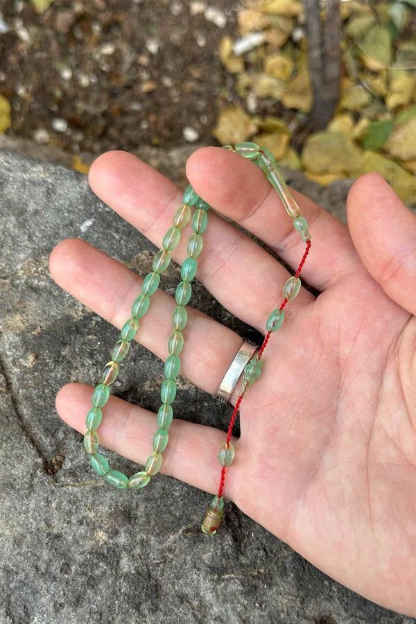 Su Yeşil Tonları Bilek Boy Sıkma Kehribar Tesbih - Image 1
