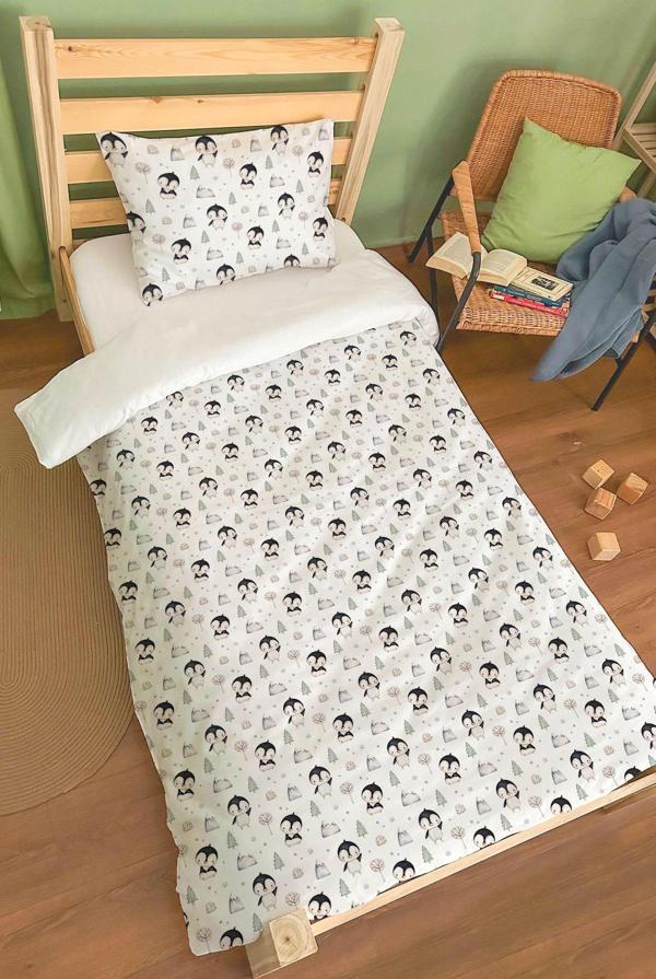 Organik Tek Kişilik Nevresim Takımı (160x220) - Kutup Dostları Penguenler - Image 1