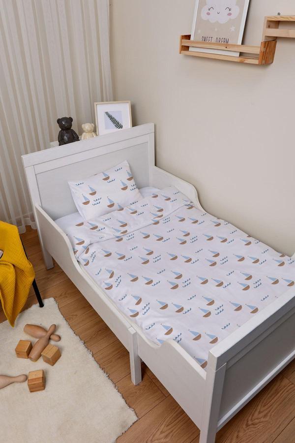 Organik Çarşaflı Park Yatak Nevresim Takımı (80x120) - Yelken Rüyası - Image 1