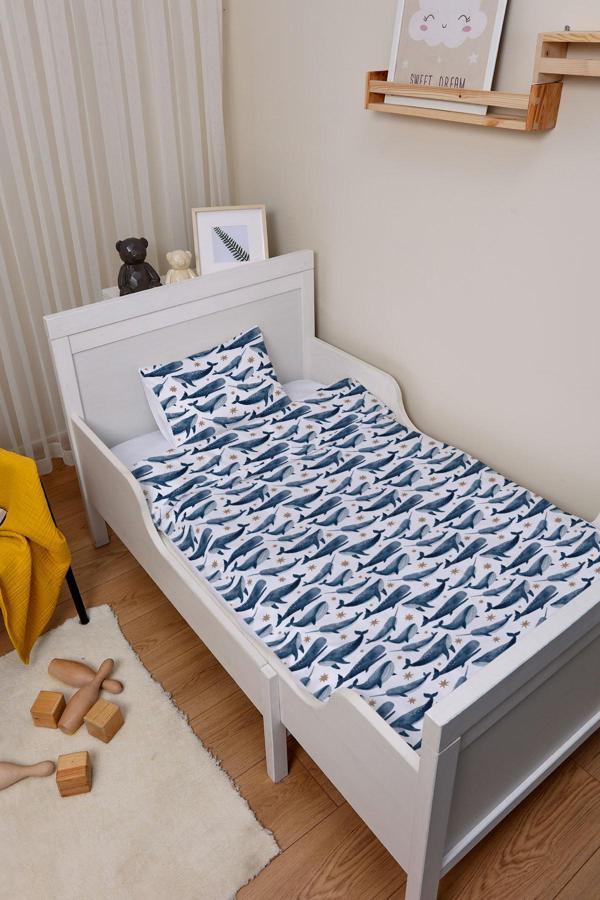 Organik Park Yatak Nevresim Takımı (80x120) - Balina Masalı - Image 1