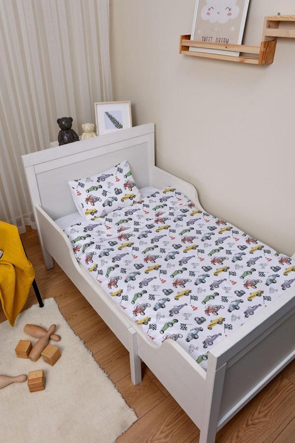 Organik Çarşaflı Park Yatak Nevresim Takımı (80x120) - Hızlı ve Eğlenceli - Image 1