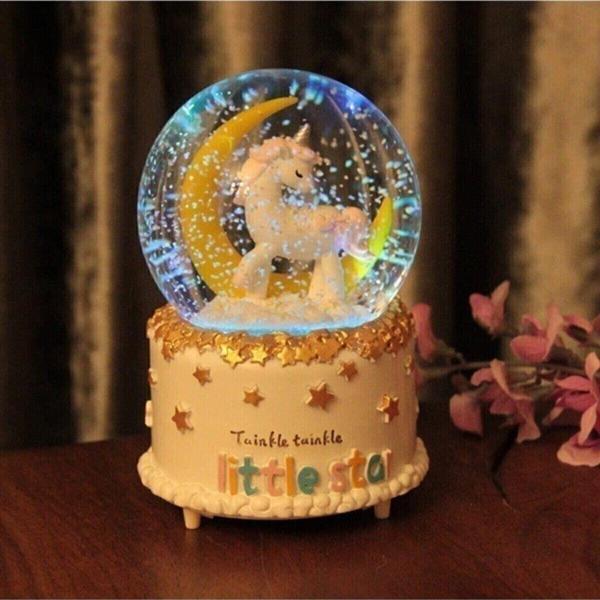 Little Star Yarım Ay Unicorn Renk Değiştiren Işıklı Müzikli Kar Taneli Orta Boy Kar Küresi - Image 1