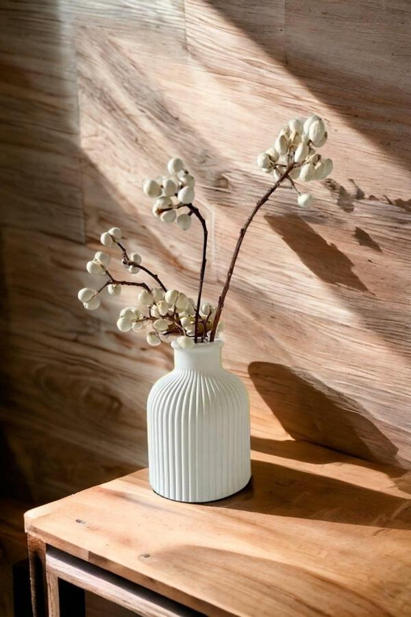 Alleza Home Iskandinav Dekoratif Çizgili Minimal Beton Pampas Vazosu 10 Cm - Image 1
