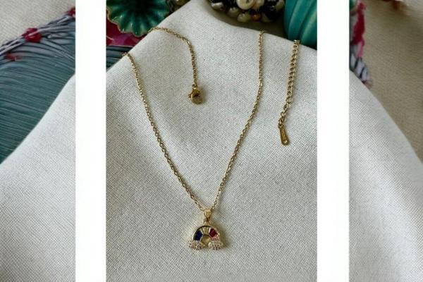 Zirkon Taşlı Gökkuşağı Çelik Kolye  - Image 1