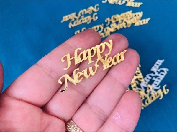 Gülüş Lazer Kesim 15 Adet 5X2 Cm Gold Happy New Year Yazılı Pleksı Etiket - Image 1