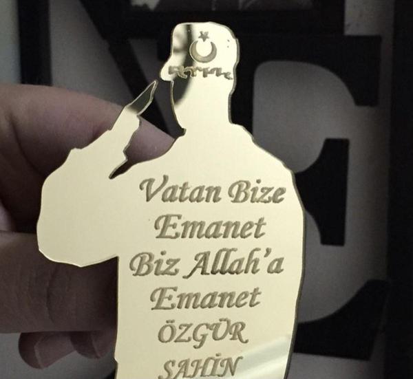 Gülüş Lazer Kesim 30 Adet Pleksi Asker Magnet Asker Hatırası Magnet - Image 1