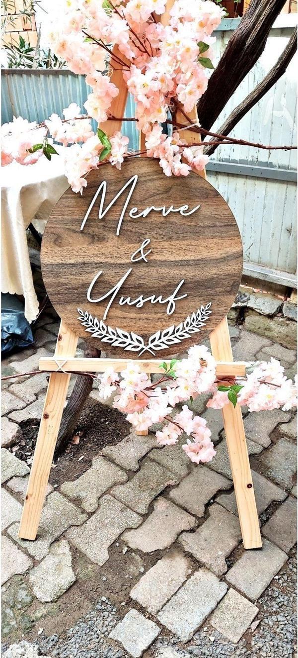 Seyyar Atölye Kişiye Özel 50X50 Cm Ahşap Mdf Beyaz Yazı Yuvarlak Karşılama Panosu - Image 1